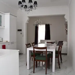 golden-seed-valletta-boutique-living-one-bedroom.hotelssaintjulians.com/